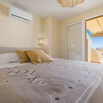 Costabella Townhouse Ref #82 アパート マルベーリャ