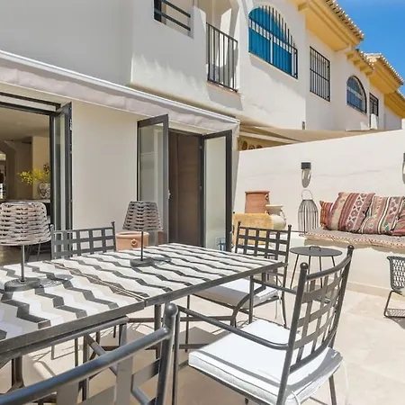Apartman Costabella Townhouse Ref #82 Marbella