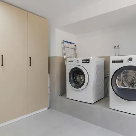 Costabella Townhouse Ref #82 شقة ماربيا