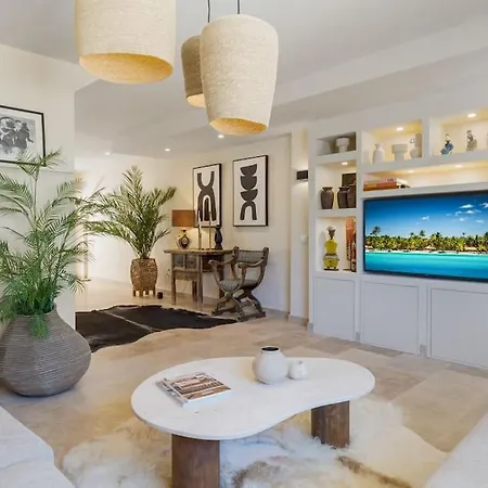 Appartamento Costabella Townhouse Ref #82 *