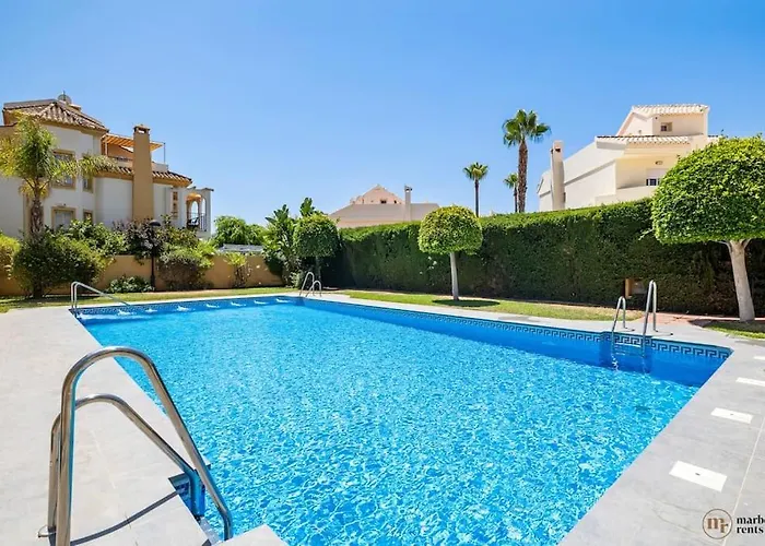 Costabella Townhouse Ref #82