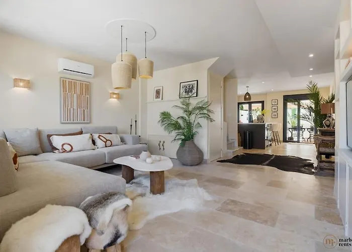 Apartamento Costabella Townhouse Ref #82 Marbella